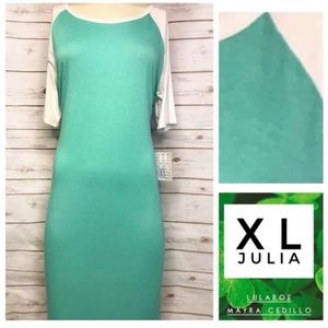 Julia XL